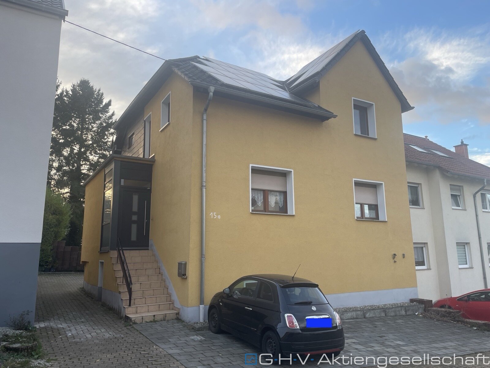 Doppelhaushälfte in guter Wohnlage mit 9,36 KWp PV-Anlage