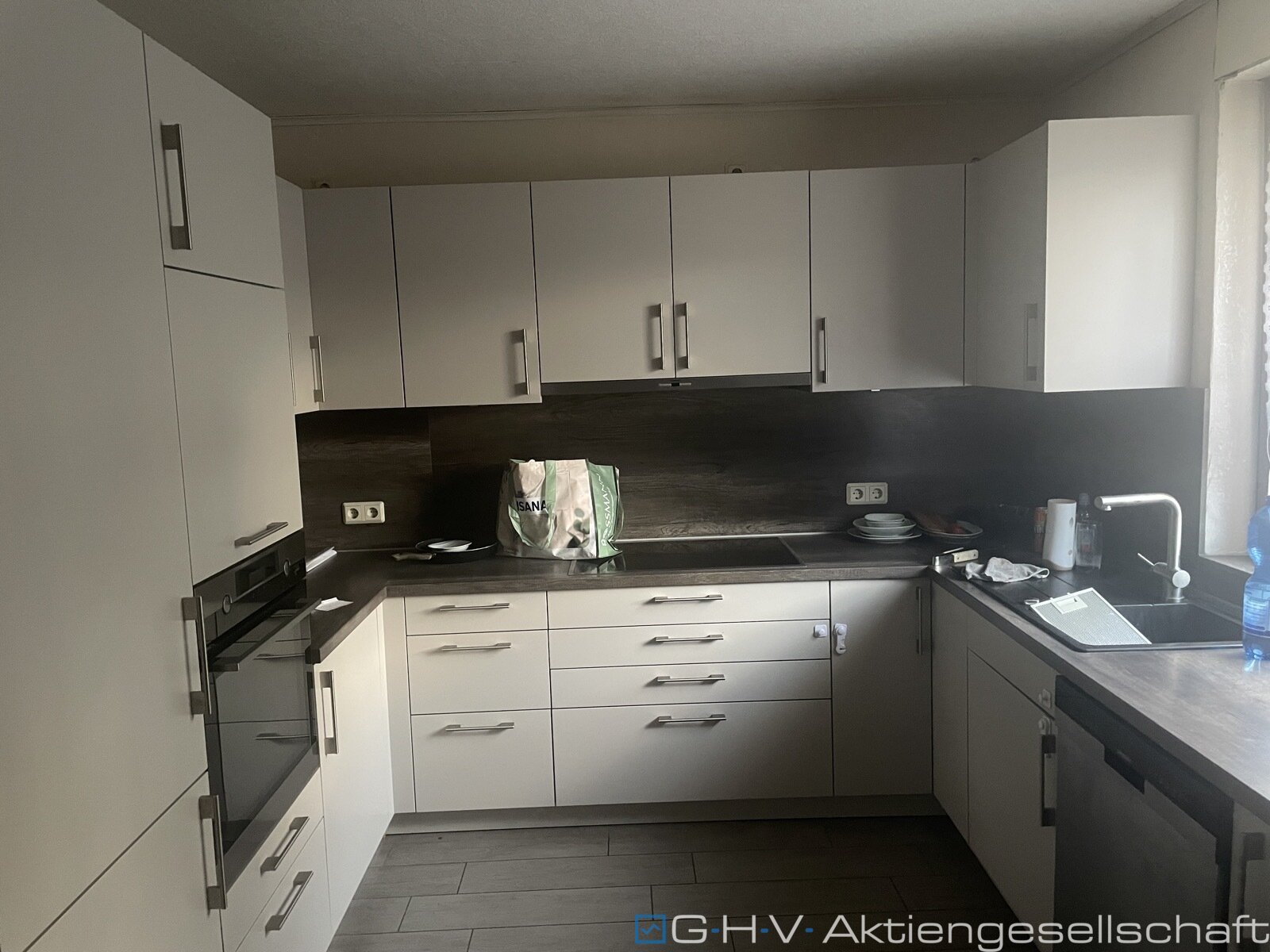 Doppelhaushälfte in guter Wohnlage mit 9,36 KWp PV-Anlage