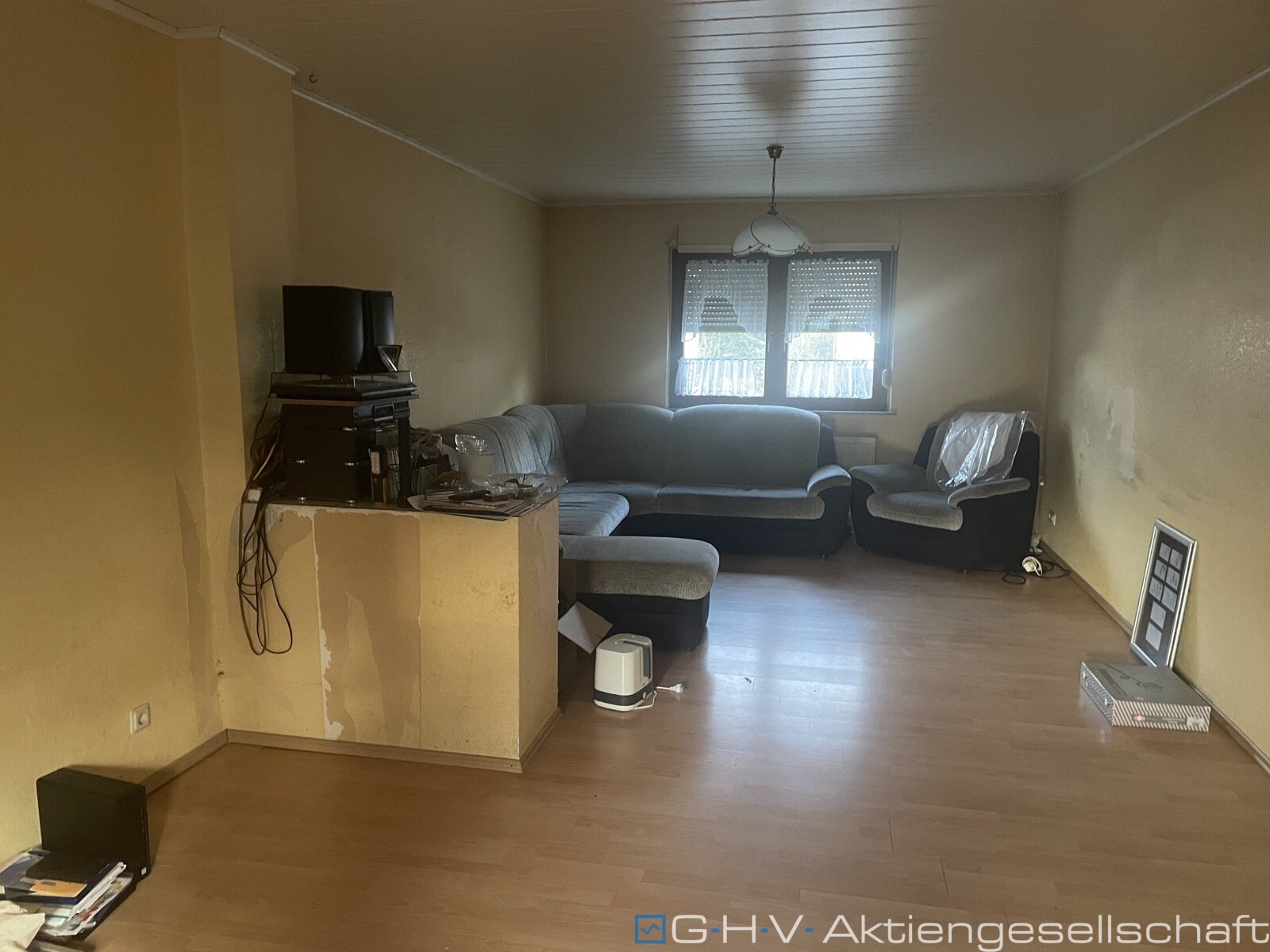 Doppelhaushälfte in guter Wohnlage mit 9,36 KWp PV-Anlage