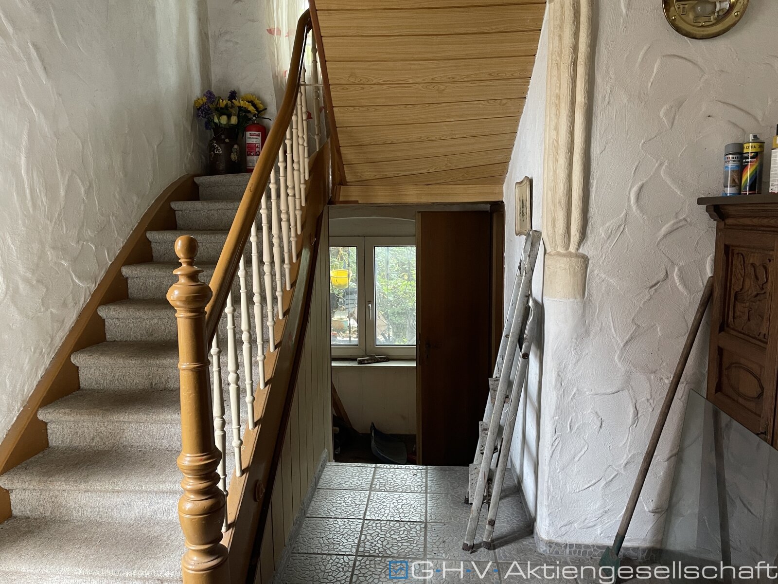 hübsche Doppelhaushälfte mit Potenzial (gegen Höchstgebot)