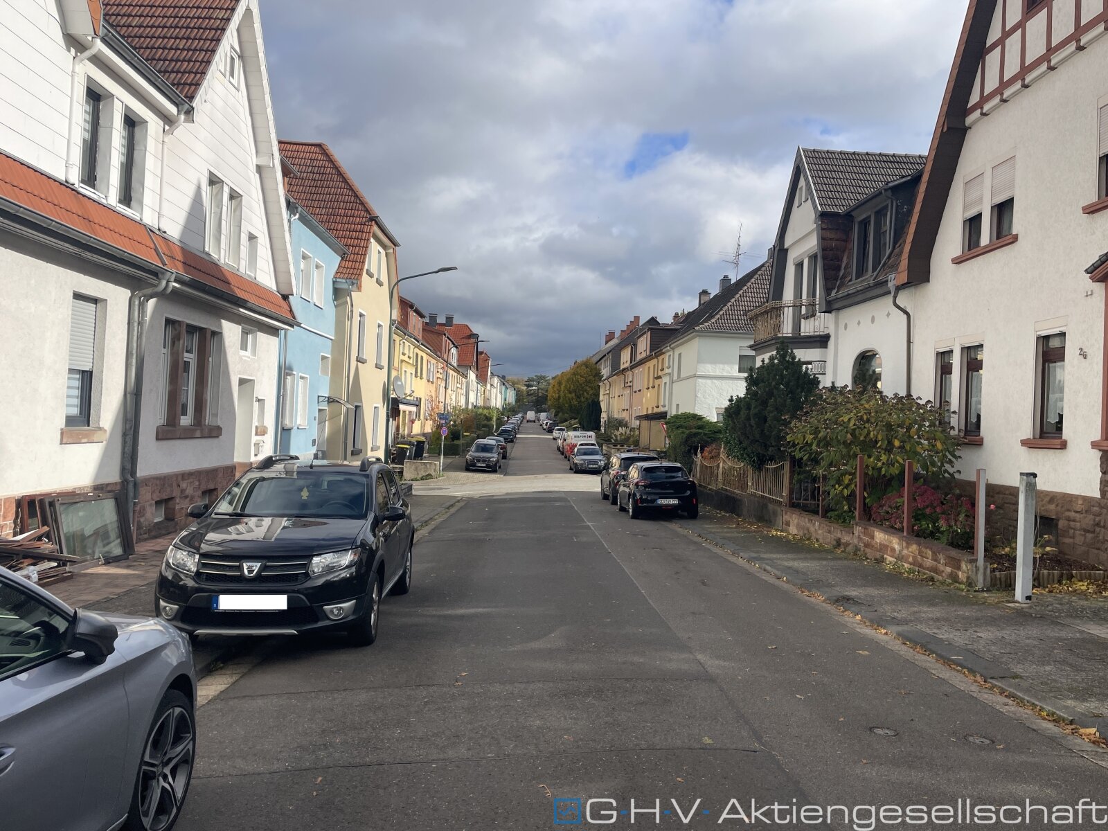 hübsche Doppelhaushälfte mit Potenzial (gegen Höchstgebot)
