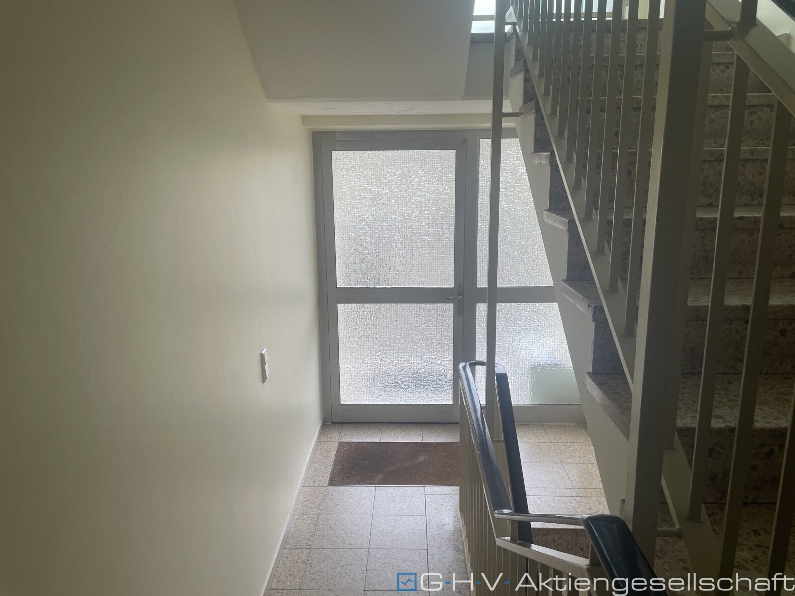 Helle 3-Zimmer-Wohnung mit Balkon und Aufzug im Herzen von Ottweiler aus Nachlass